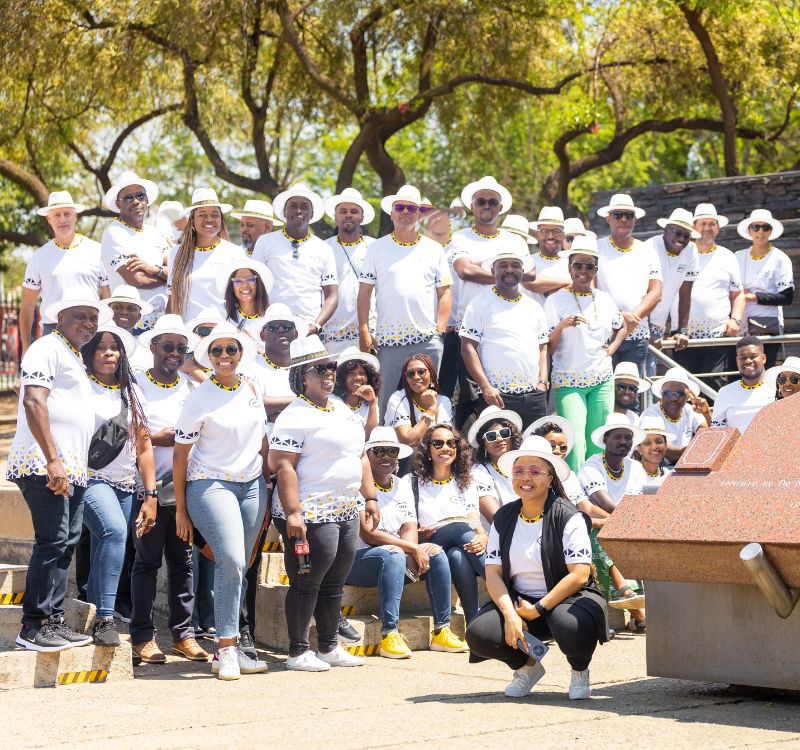 Picture of group of people on Soweto Edutainment tour